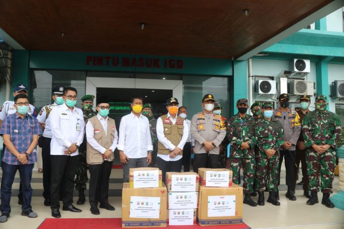 3fcb023a-f2f0-4121-b9c9-f79821d60c46