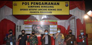 Kapolresta Pekanbaru Bersama Walikota Cek Posko PSBB Pospam Ops Ketupat 2020