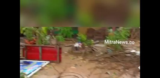 Angin Puting Beliung Menerjang Lampung