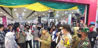 Gubernur Riau Apresiasi H Suyatno Dalam Mempertahankan Zona Hijau