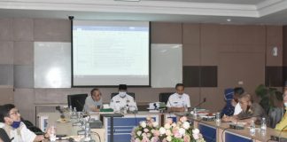 Pimpin Rapat Evaluasi Covid-19, Sekda Kampar Minta Laporan Lengkap OPD