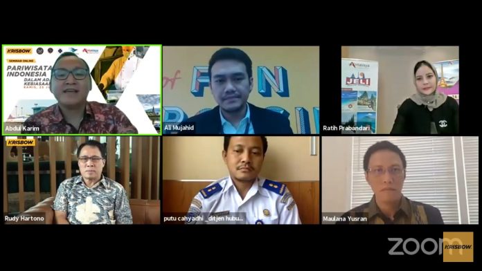 Hadapi-Tantangan-Adaptasi-Kebiasaan-Baru-Dengan-Platform-Digital