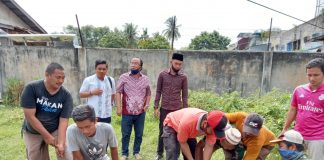 Anggota DPR RI Effendi Sianipar Saksikan Pemotongan Hewan Kurban anggota-dpr-ri-effendi-sianipar-saksikan-pemotongan-hewan-kurban