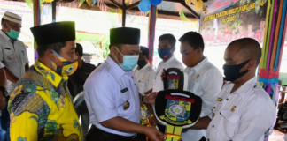 Desa Tanjung Belit Terima Mobil Ambulance di HUT ke-46