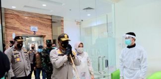 Kapolda Riau Ikut Turun Periksa Penanganan Pasien Covid-19 kapolda-riau-ikut-turun-periksa-penanganan-pasien-covid-19