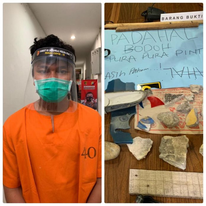 Pengrusak Mobil Polisi Saat Demo UU Cipta Kerja Bukan Mahasiswa Pengrusak-Mobil-Polisi-Saat-Demo-UU-Cipta-Kerja-Bukan-Mahasiswa