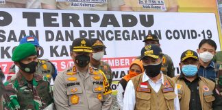 Tetap Semangat, Pesan Kapolda Riau Saat Tinjau Posko Terpadu Chek Point Perbatasan tetap-semangat-pesan-kapolda-riau-saat-tinjau-posko-terpadu-chek-point-perbatasan-riau-sumbar