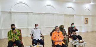 Gubri Gelar Pertemuan dengan Investor Untuk Pembangunan Infrastruktur Riau Secara Virtual gubri-gelar-pertemuan-dengan-investor-untuk-pembangunan-infrastruktur-riau-secara-virtual