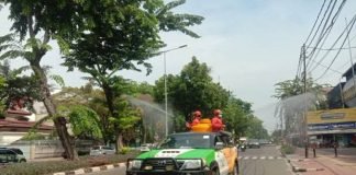 Siang Ini Polda Metro Jaya Datangi Markas FPI di Petamburan siang-ini-polda-metro-jaya-datangi-markas-fpi-di-petamburan-emm