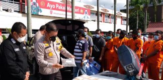 Polda Riau Ungkap Pengedar Narkoba 94 Kg Sabu dan 22 Ribu Ekstasi polda-riau-ungkap-pengedar-narkoba-seberat-94-kg-sabu-dan-22-ribu-ekstasi