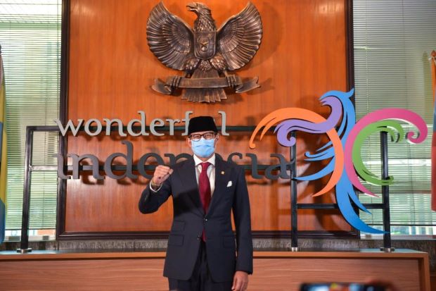 Sandiaga Uno Diharapkan Lebih Cermat dalam Bangkitkan Pariwisata sandiaga-uno-diharapkan-lebih-cermat-dalam-bangkitkan-pariwisata-luc