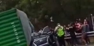 Polisi Buru Sopir Truk Kontainer Maut Tewaskan Bos Indomaret polisi-masih-buru-sopir-truk-kontainer-maut-tewaskan-bos-indomaret-yan-bastian-wyv