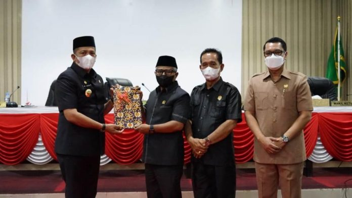 DPRD Kepulauan Meranti Gelar Rapat Paripurna Penyampaian Nota Keuangan RAPBD 2022
