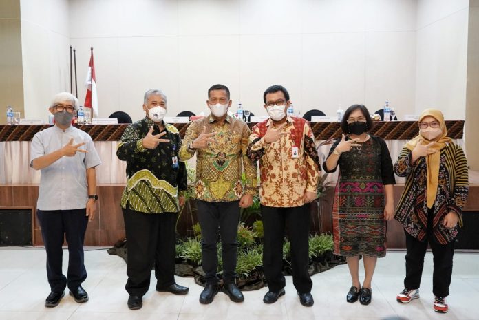 DBD07774-175B-4A50-9703-1E0D9DA9509E