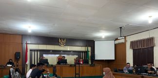 Lahan Tercemar Limbah B3 Chevron, Dua Warga Riau Beri Kesaksian di PN Pekanbaru Lahan Tercemar Limbah B3 Chevron, Dua Warga Riau Beri Kesaksian di PN Pekanbaru