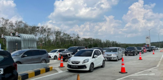 Jalan Tol Trans Sumatera Laris Manis Dilintasi Kendaraan