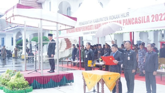 Peringatan Hari kesaktian Pancasila, Bupati Rohil Jadi Inspektur Upacara 
