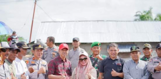 Kadis PUTR Tinjau Lokasi Banjir Dampinggi Bupati RokanHilir Afrizal sintong