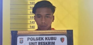 Maling Cekik Nenek 71 Tahun Hingga Pingsan Lalu Memperkosanya Maling Cekik Nenek 71 Tahun Hingga Pingsan Lalu Memperkosanya