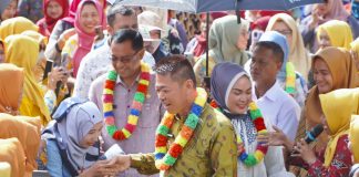 Bupati Rohil Resmikan Rumah Belajar Inovatif Bantuan Dari PT PHR Dikepenghuluan Sintong Kecamatan Tanah Putih