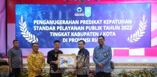 Dapat Nilai 84, Pemkab Rohil Raih Penghargaan dari Ombudsman