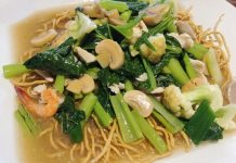 Resep I Fu Mie Siram Sayuran yang Renyah Segar dan Gurih Kuahnya