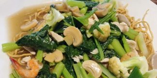 Resep I Fu Mie Siram Sayuran yang Renyah Segar dan Gurih Kuahnya