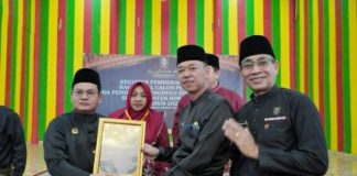 Buka Pembekalan Adat, Bupati Rohil Ajak Calon Penghulu Tidak Lakukan Money Politik