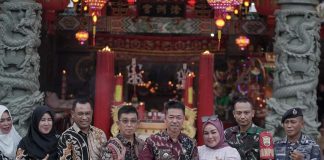 Bupati Rohil Resmikan Jembatan dan Kelenteng di Sinaboi