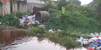 Warga Resah Dengan Tumpukan Sampah di Jalan Gulama Pekanbaru