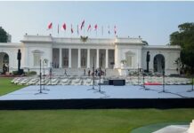 Istana Siapkan Pisah-Sambut Presiden Baru: Videotron Dipasang, Pohon Dipangkas