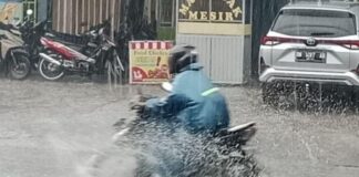 BMKG : Hujan Masih Berpotensi Guyur Riau Hari Ini BMKG : Hujan Masih Berpotensi Guyur Riau Hari Ini
