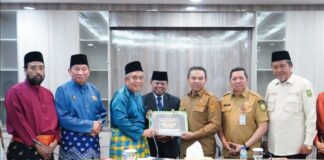 Gubernur Riau Wahid Dukung Penuh Daerah Istimewa Riau Gubernur Riau Wahid Dukung Penuh Daerah Istimewa Riau