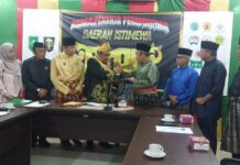 Persebatian Resam Kerajaan Indragiri Dukung Penuh untuk Wujudkan Daerah Istimewa Riau Persebatian Resam Kerajaan Indragiri Dukung Penuh untuk Wujudkan Daerah Istimewa Riau